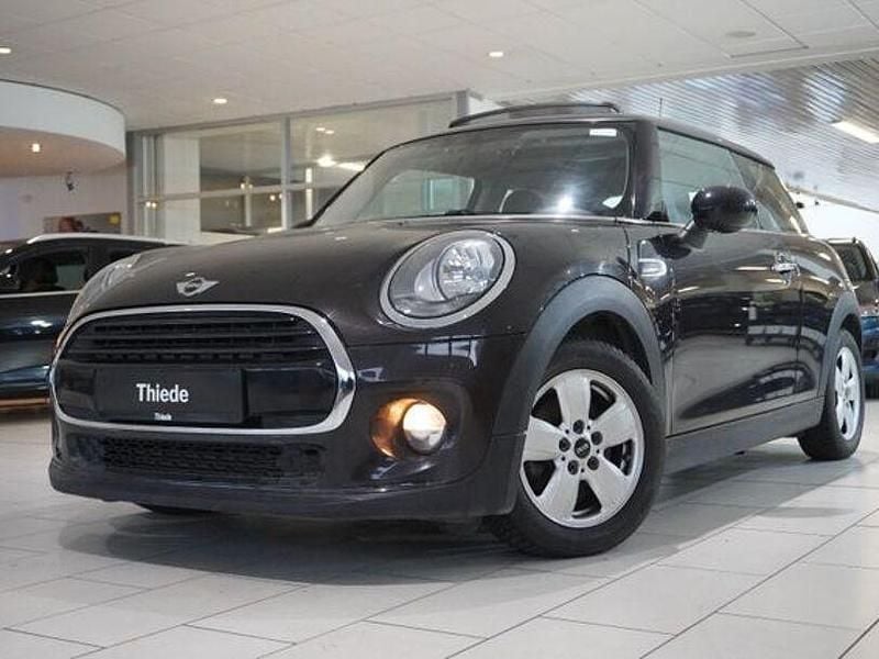 Usado Mini Cooper 141 HP (103 kW) 2016 Castanho Citadino