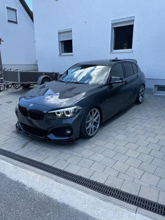 Gebraucht BMW 120 M Sport 184 PS (135 kW) 2018 Grau Limousine