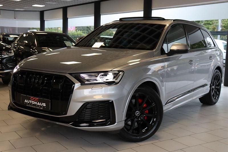 Silber Gebraucht 2021 Audi Q7 S-Line SUV | 47.900 € (Teuer) - Bild 1/4