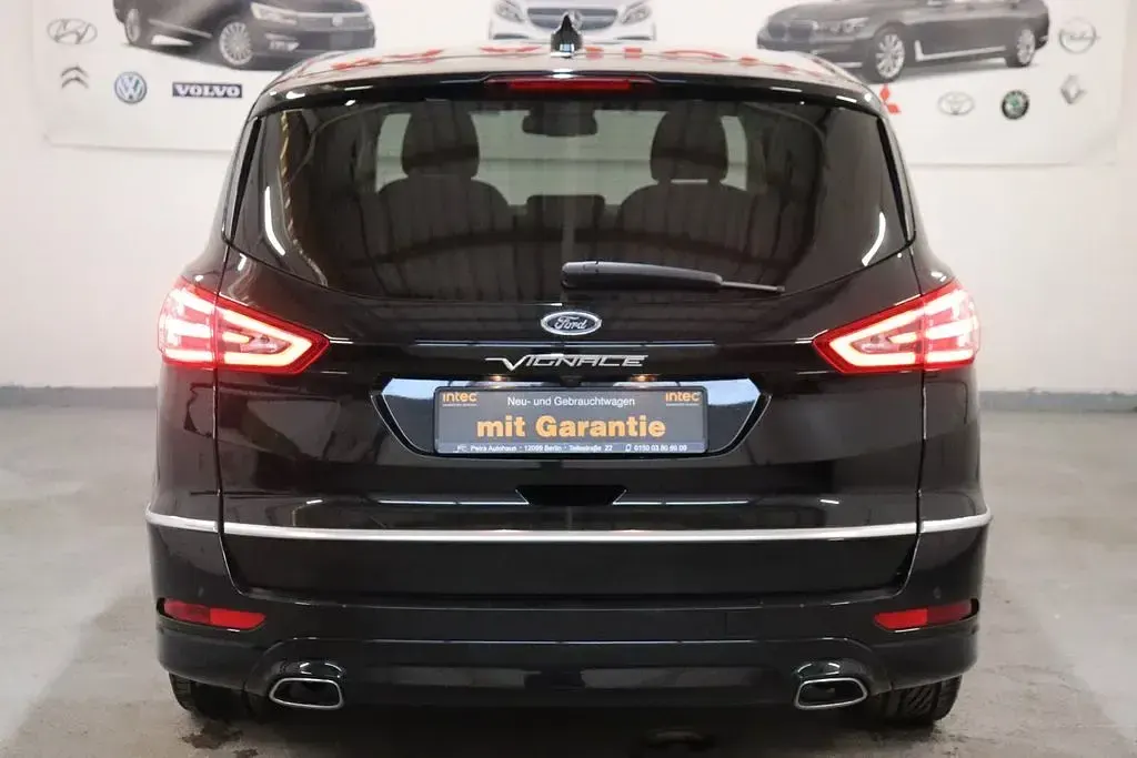 Gebraucht Ford S-MAX Vignale 190 PS (139 kW) 2022 Schwarz Van / Kleinbus