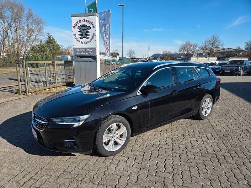 Gebraucht Opel Insignia Elegance 174 PS (127 kW) 2021 Schwarz Kombi
