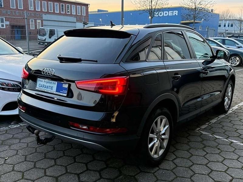 Gebraucht Audi Q3 Sport 150 PS (110 kW) 2016 Schwarz SUV