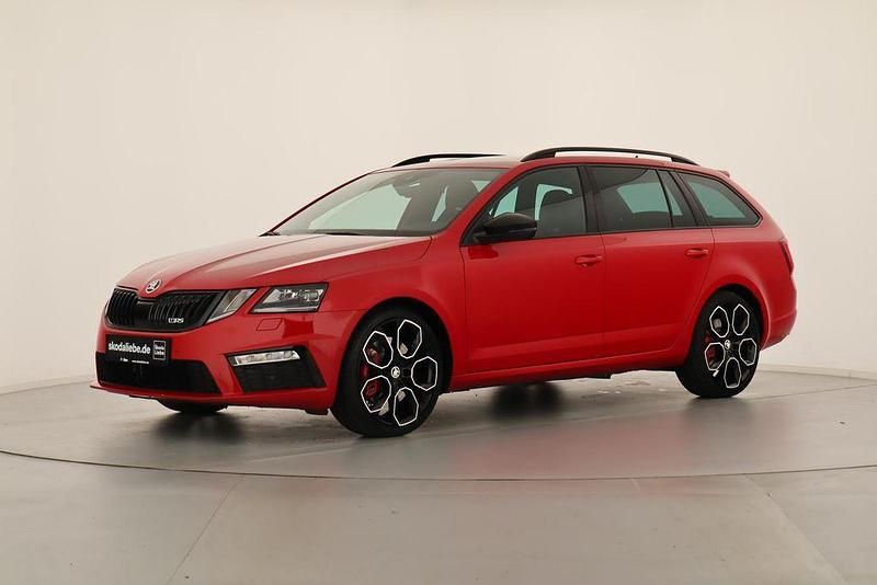 Velvet rot metallic Gebraucht 2019 Skoda Octavia RS Kombi | 23.489 € (Teuer) - Bild 1/4