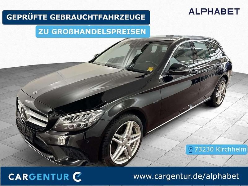 Schwarz Gebraucht 2020 Mercedes C300e Avantgarde Kombi | 18.507 € (Guter Preis) - Bild 1/2