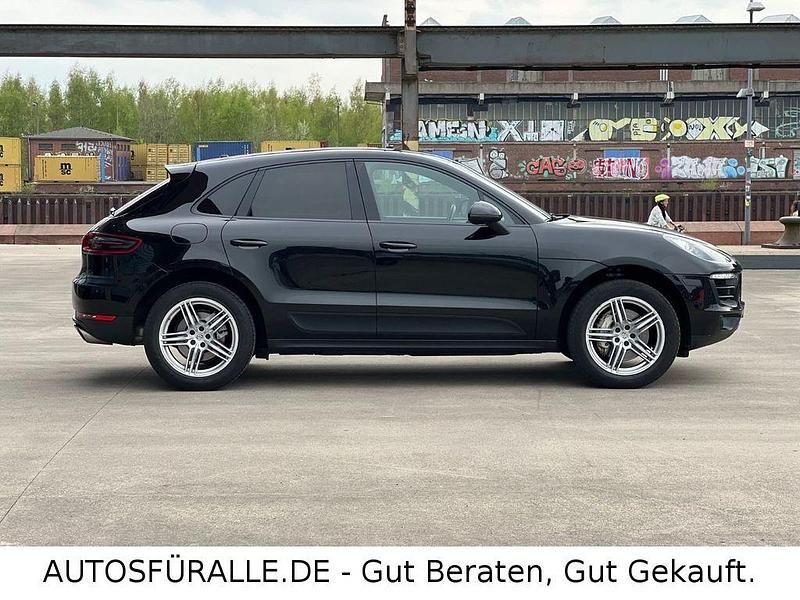 Gebraucht Porsche Macan S 340 PS (250 kW) 2014 Tiefschwarz SUV