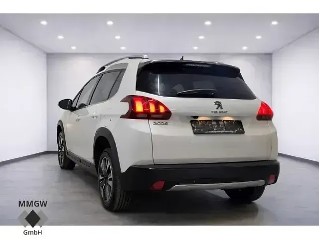 Gebraucht Peugeot 2008 Allure 120 PS (88 kW) 2019 Weiß SUV