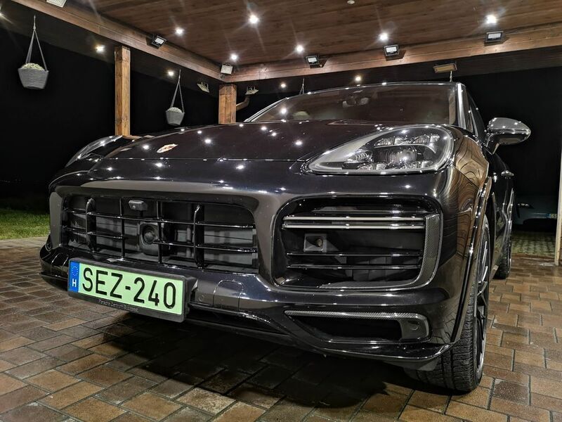 Gebraucht 2020 Porsche Cayenne Turbo S SUV | 118.271 € - Bild 1/4