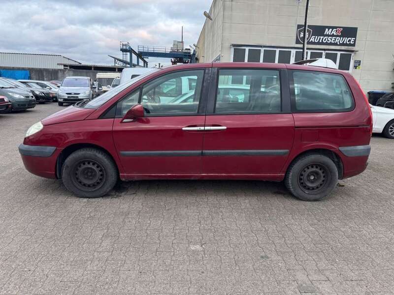 Lack tiefrot/metalliclackieru Gebraucht 2006 Citroën C8 Tendance Van / Kleinbus | 1.400 € (Fairer Preis) - Bild 1/4
