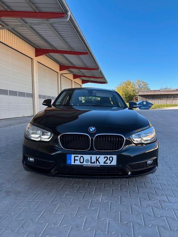 Usata BMW 118 150 CV (110 kW) 2018 Nero Utilitaria