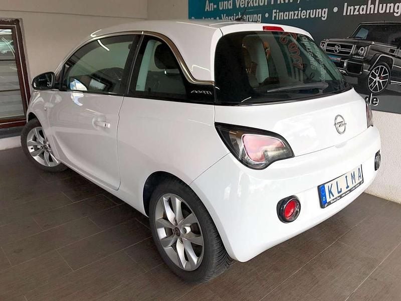 Gebraucht Opel Adam 69 PS (50 kW) 2015 Weiß Kleinwagen