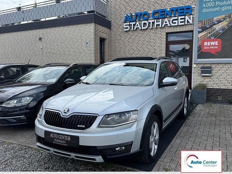 Silber Gebraucht 2014 Skoda Octavia Scout 4x4 Kombi | 15.690 € (Etwas zu teuer) - Bild 1/4