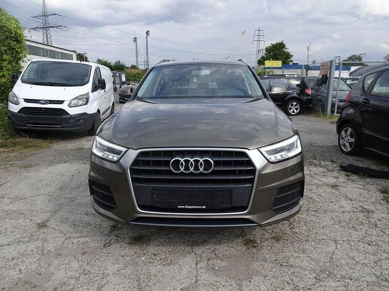 Braun Gebraucht 2016 Audi Q3 Design SUV | 14.999 € (Guter Preis) - Bild 1/4