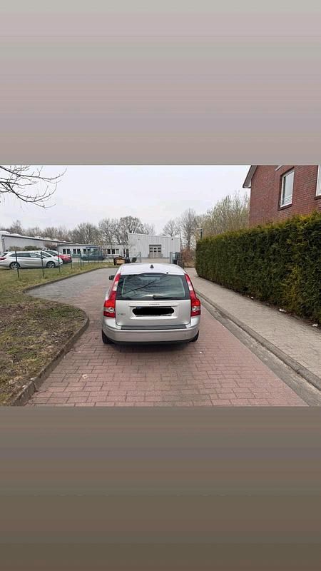 Gebraucht Volvo V50 125 PS (91 kW) 2006 Silber Kombi