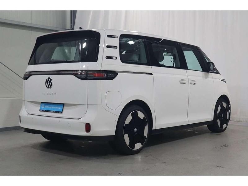 Gebraucht VW ID. Buzz Pro 150 kW (204 PS) 2024 Weiß Van / Kleinbus