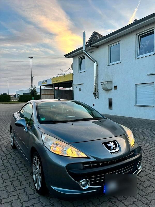 Gebraucht Peugeot 207 CC 122 PS (89 kW) 2007 Cabrio