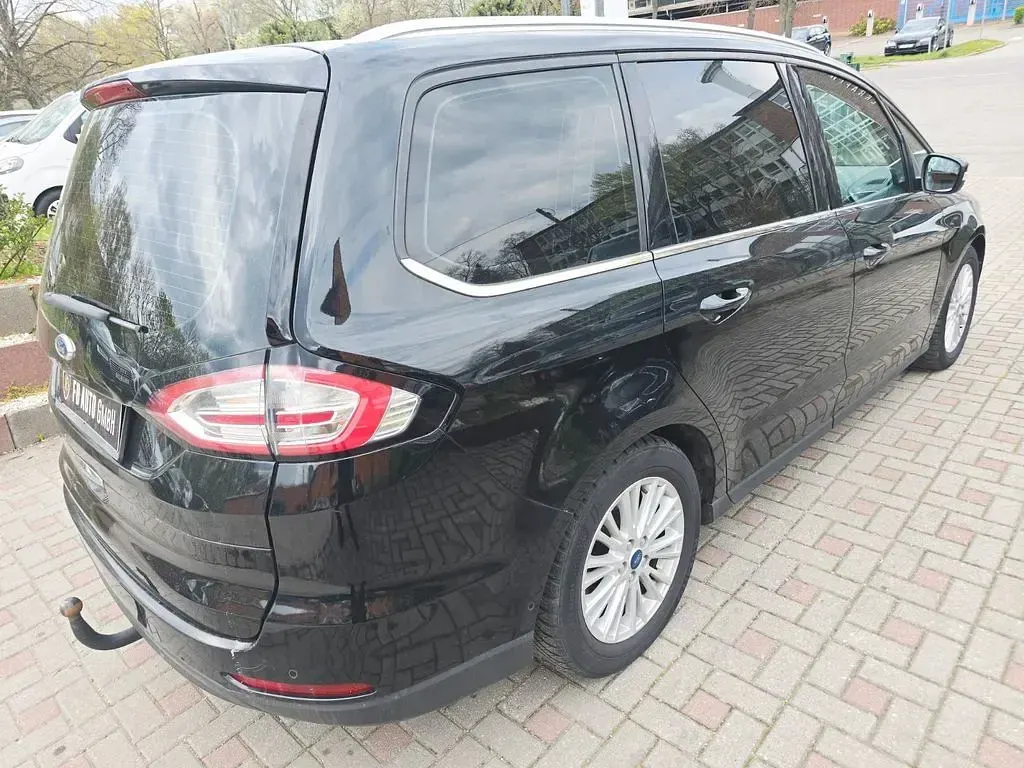 Gebraucht Ford Galaxy Titanium 179 PS (131 kW) 2015 Schwarz Van / Kleinbus