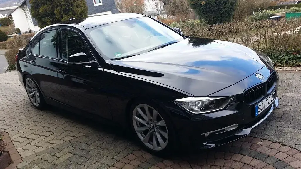 Gebraucht BMW 328 Performance 245 PS (180 kW) 2012 Schwarz Limousine