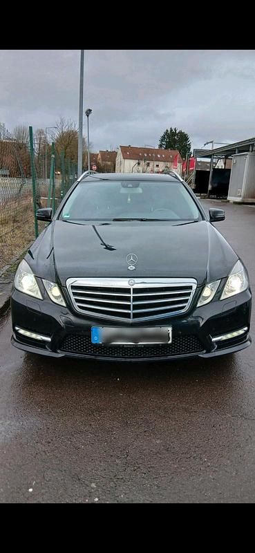 Gebraucht Mercedes E350 AMG line 265 PS (194 kW) 2013 Andere farben Kombi