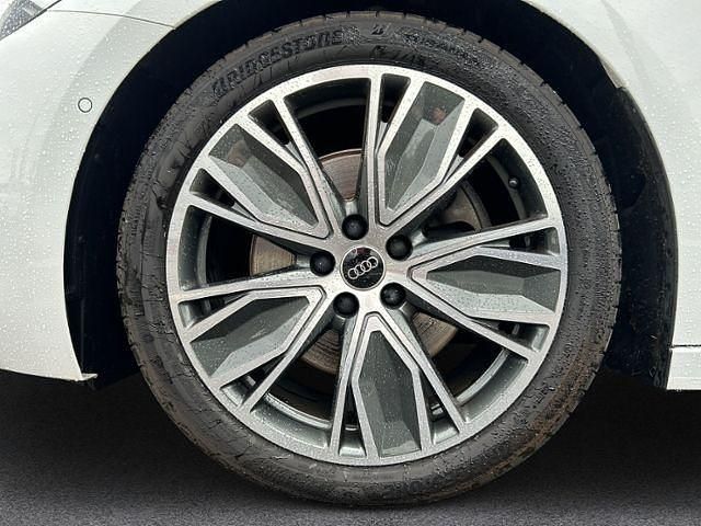 Gebraucht Audi A5 Ambiente 204 PS (150 kW) 2024 Arkonaweiß Coupé