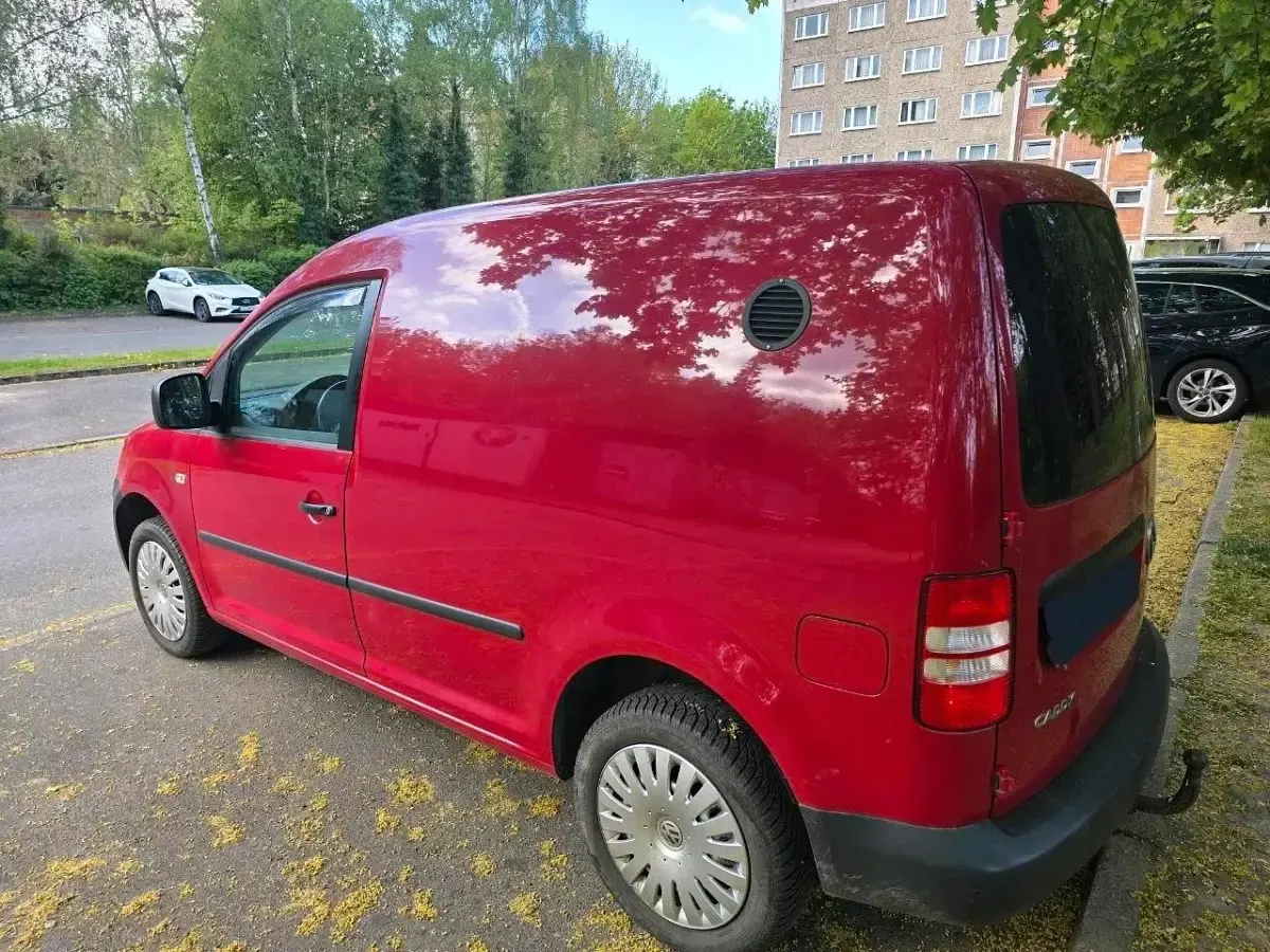 Occasion VW Caddy 109 ch (80 kW) 2012 Rouge Monospace