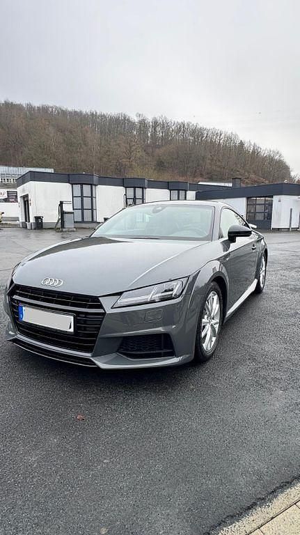 Gebraucht Audi TT Competition 230 PS (169 kW) 2017 Grau Coupé