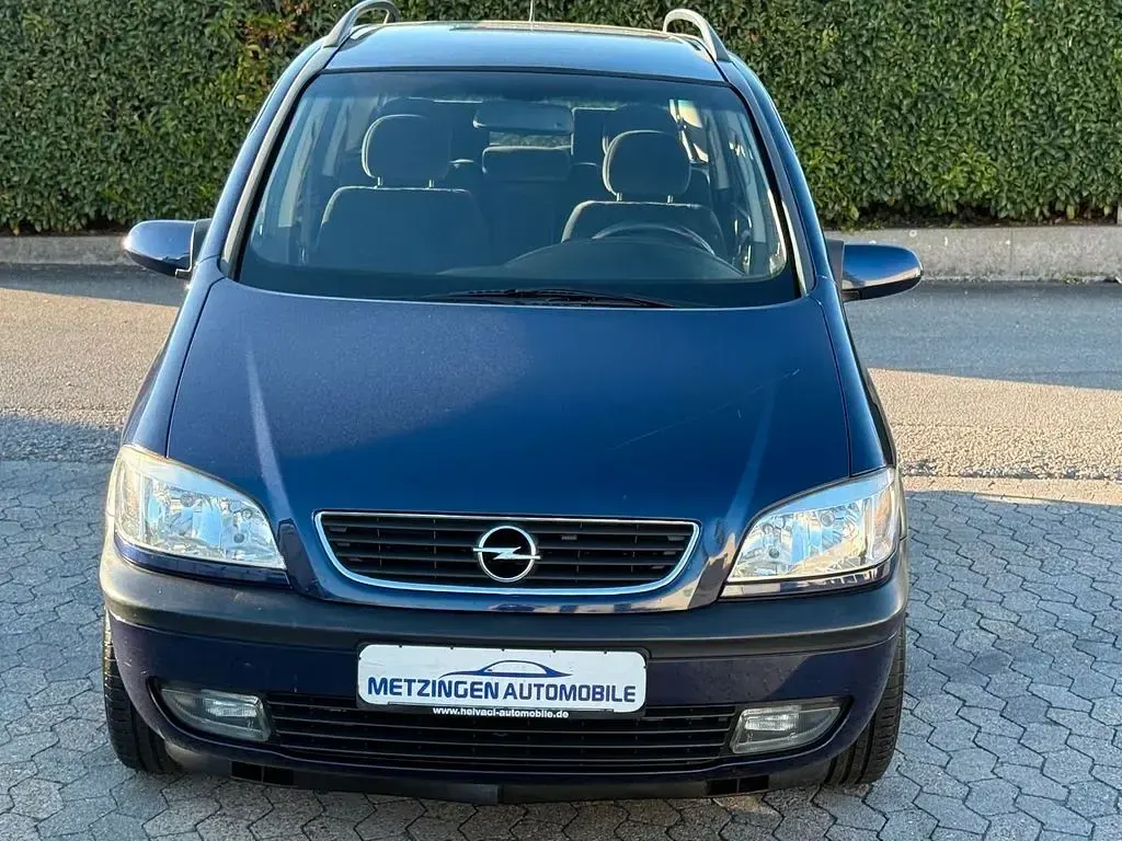 Gebraucht Opel Zafira Comfort 125 PS (91 kW) 2002 Blau Van / Kleinbus