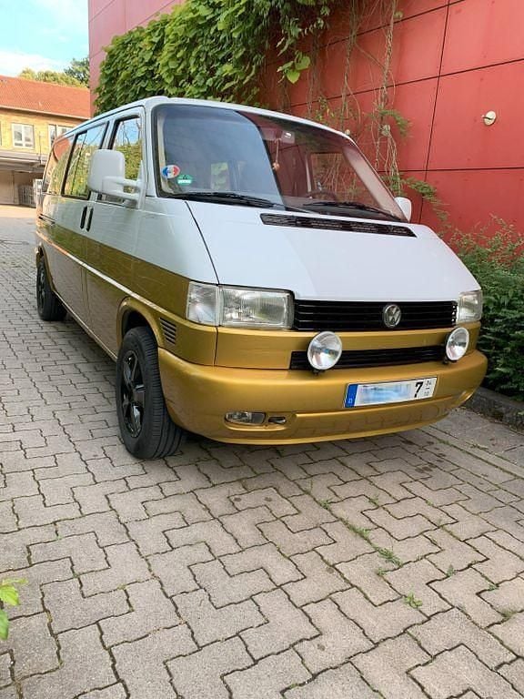 Gebraucht VW T4 102 PS (75 kW) 1998 Gold Van