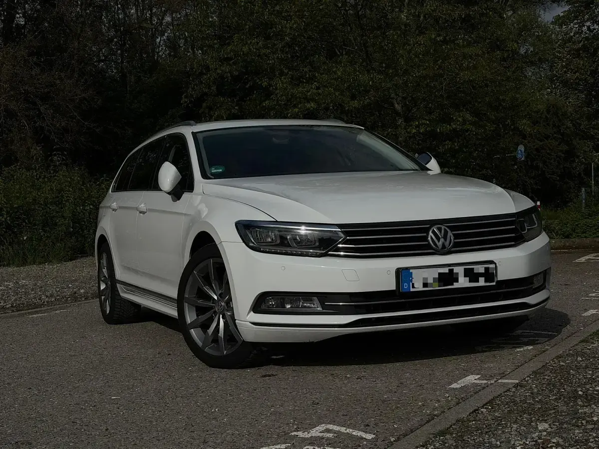 Gebraucht VW Passat R-line 190 PS (139 kW) 2017 Weiß Kombi
