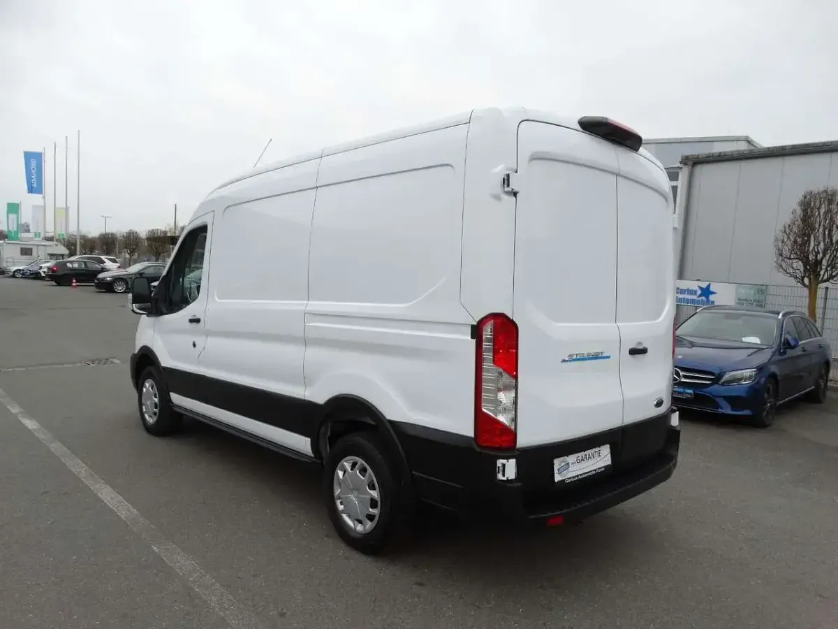 Occasion Ford Transit 135 kW (184 ch) 2023 Blanc Monospace