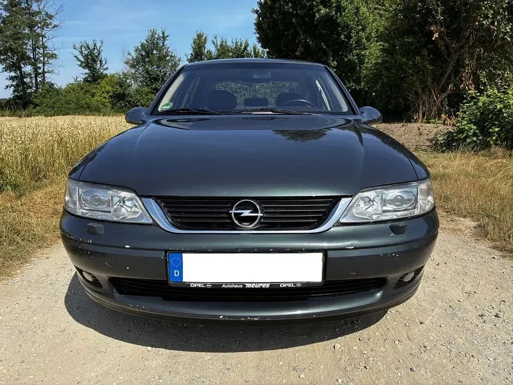 Gebraucht Opel Vectra Elegance 147 PS (108 kW) 2001 Limousine