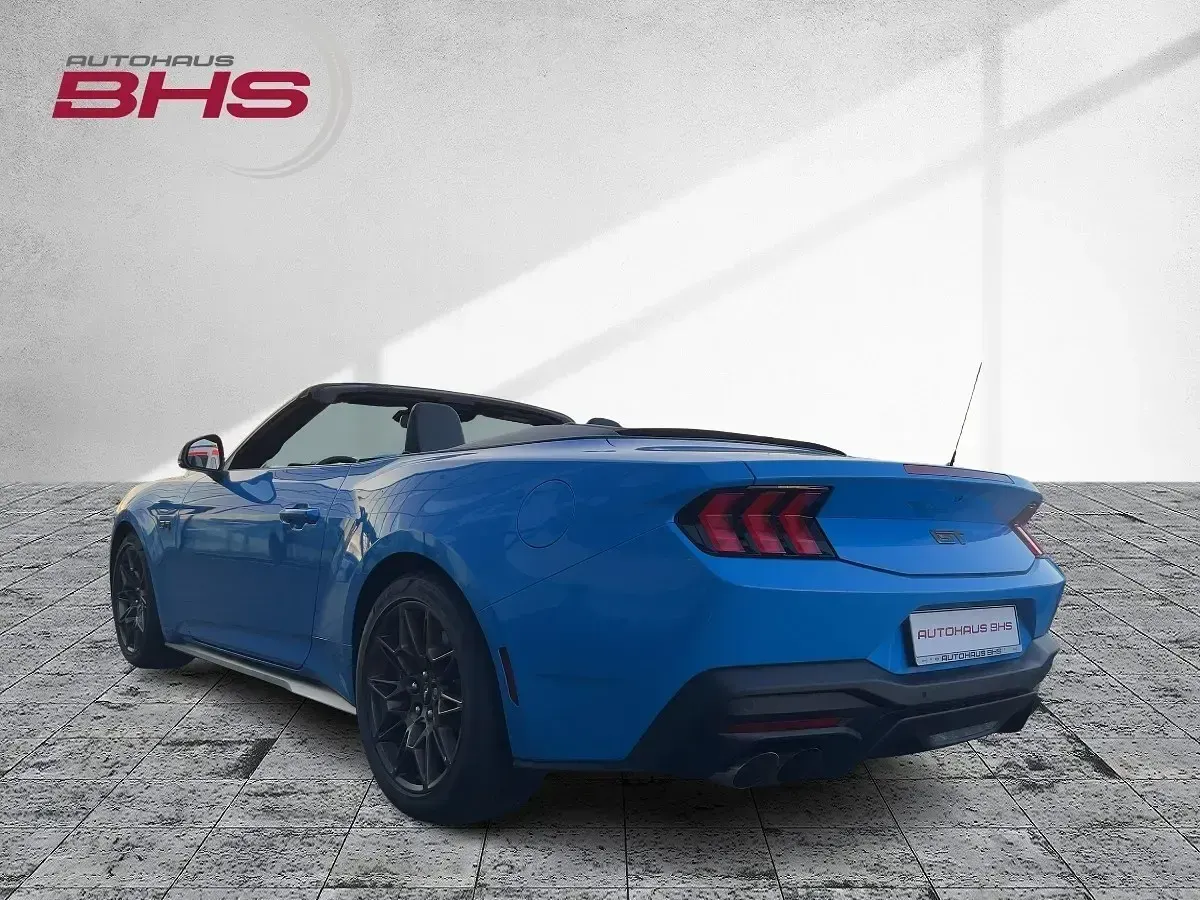 Gebraucht Ford Mustang GT Convertible 446 PS (328 kW) 2025 Grabber blue (blau) Cabrio