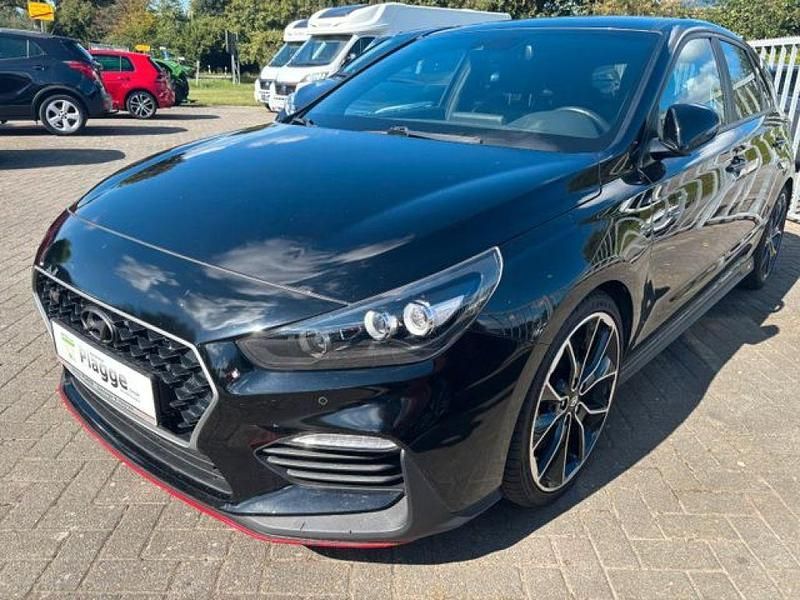 Phantom black (metallic) Gebraucht 2019 Hyundai i30 N Performance Coupé | 24.990 € (Etwas zu teuer) - Bild 1/4