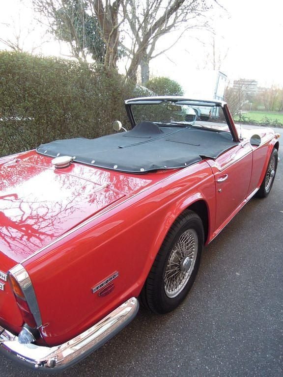 Gebraucht Triumph TR 250 103 PS (75 kW) 1968 Cabrio