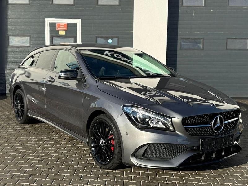 Grau Gebraucht 2019 Mercedes CLA200 Shooting Brake AMG Kombi | 22.900 € (Guter Preis) - Bild 1/4