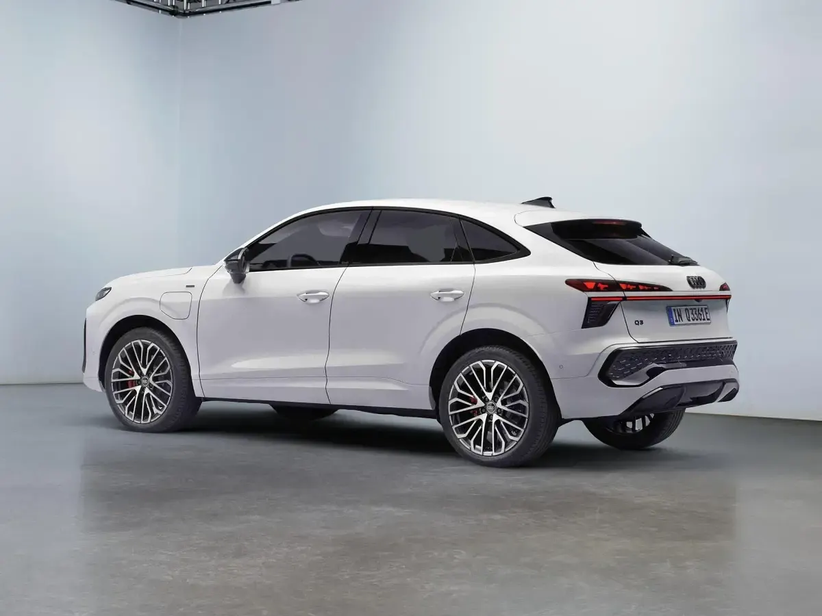 Neu Audi Q3 Basis 272 PS (200 kW) 2026 SUV