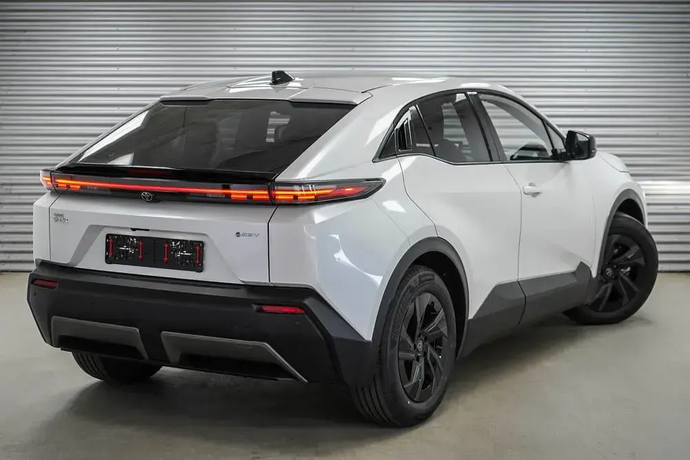 Neu Toyota C-HR+ 166 kW (227 PS) 2026 Weiß SUV