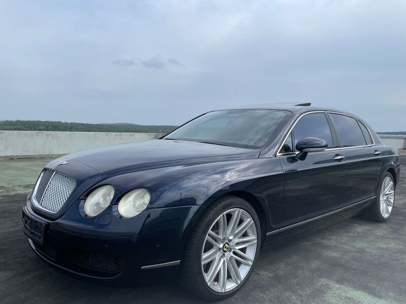 Gebraucht Bentley Continental Flying Spur 559 PS (411 kW) 2007 Blau Limousine