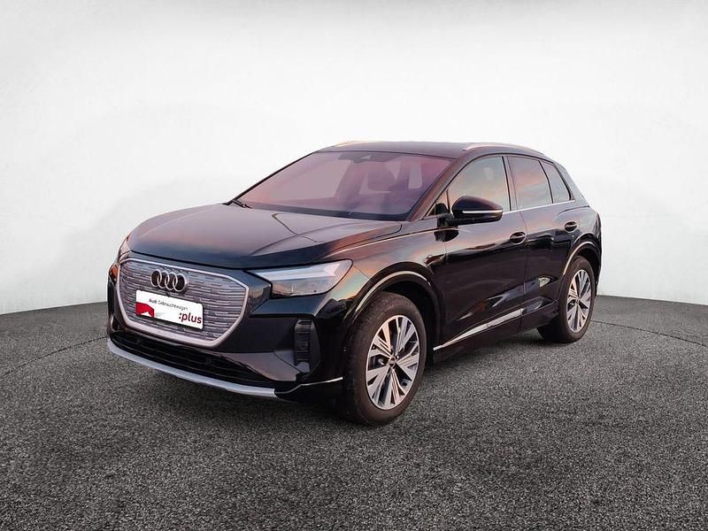 Gebraucht Audi Q4 e-tron Advanced 150 kW (204 PS) 2022 Mythosschwarz metallic SUV