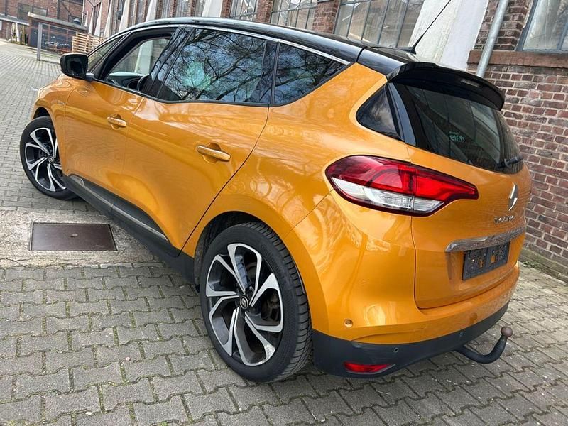 Gebraucht Renault Scénic IV Bose Edition 131 PS (96 kW) 2017 Van / Kleinbus