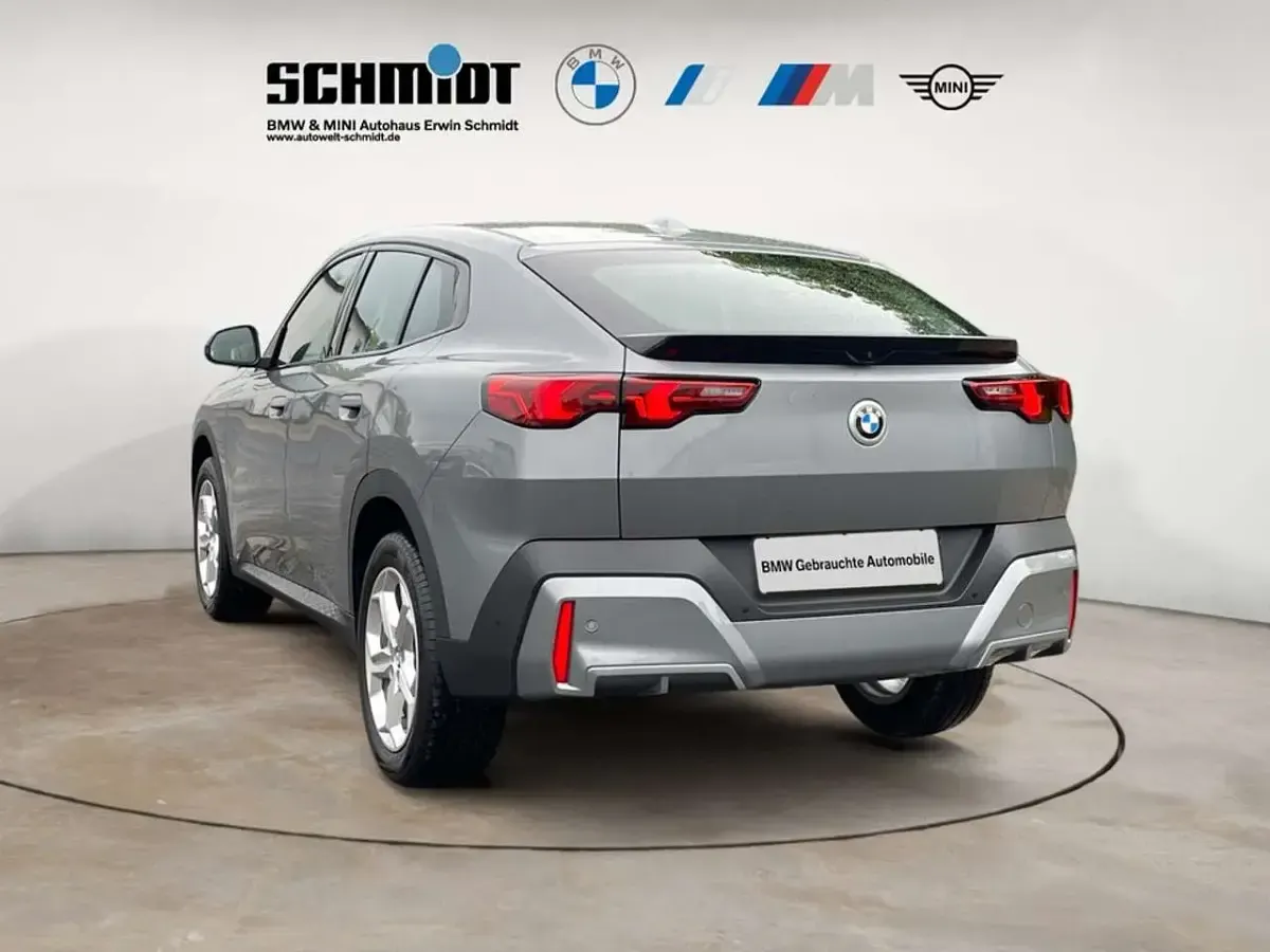 Gebraucht BMW X2 163 PS (119 kW) 2025 Skyscraper grau metallic SUV