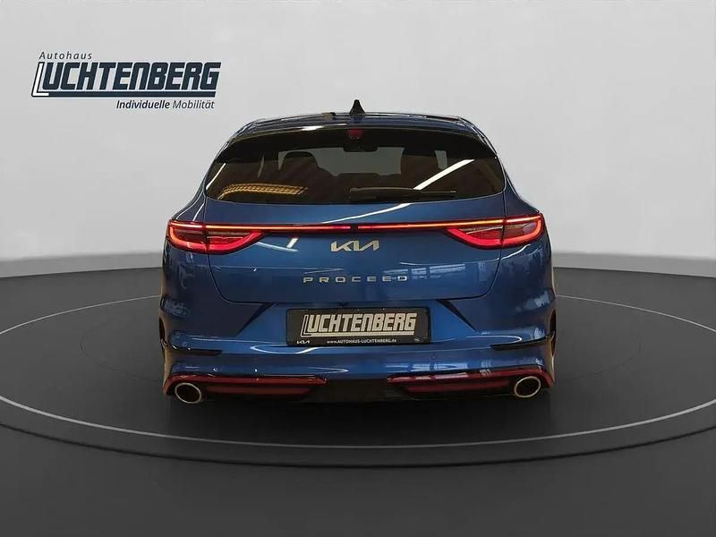 Gebraucht Kia ProCeed Comfort 204 PS (150 kW) 2023 Blau Kombi