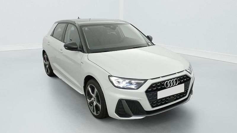 Neu Audi A1 116 PS (85 kW) 2025 Blanc glacier/ toit noir SUV
