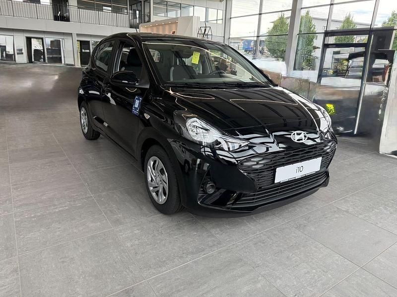 Neu Hyundai i10 Select 63 PS (46 kW) 2025 Schwarz Kleinwagen