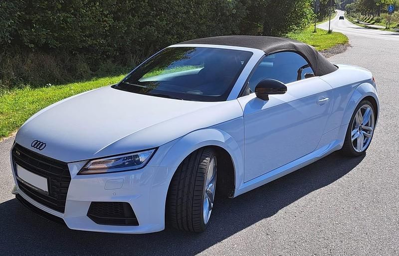 Weiß Gebraucht 2016 Audi TTS Coupé | 29.950 € (Guter Preis) - Bild 1/4