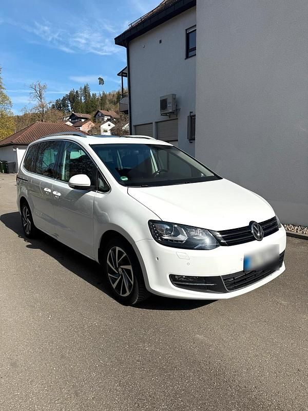 Gebraucht VW Sharan Sound 184 PS (135 kW) 2017 Weiß Van / Kleinbus