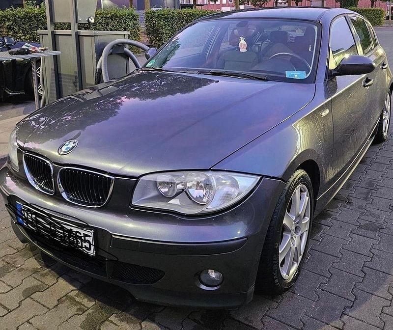 Gebraucht BMW 116 116 PS (85 kW) 2004 Grau Kleinwagen