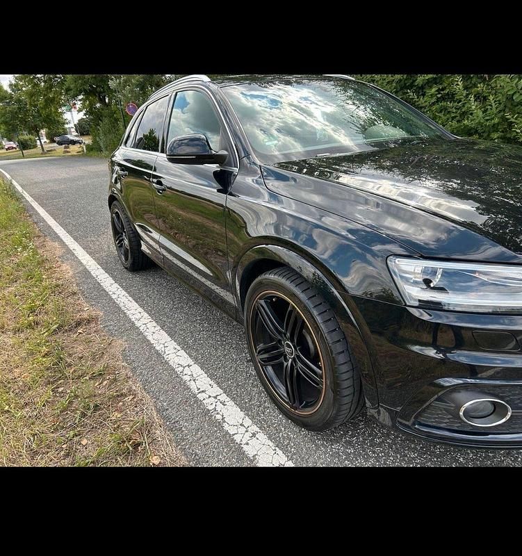 Gebraucht Audi Q3 S-Line 170 PS (125 kW) 2012 Schwarz SUV