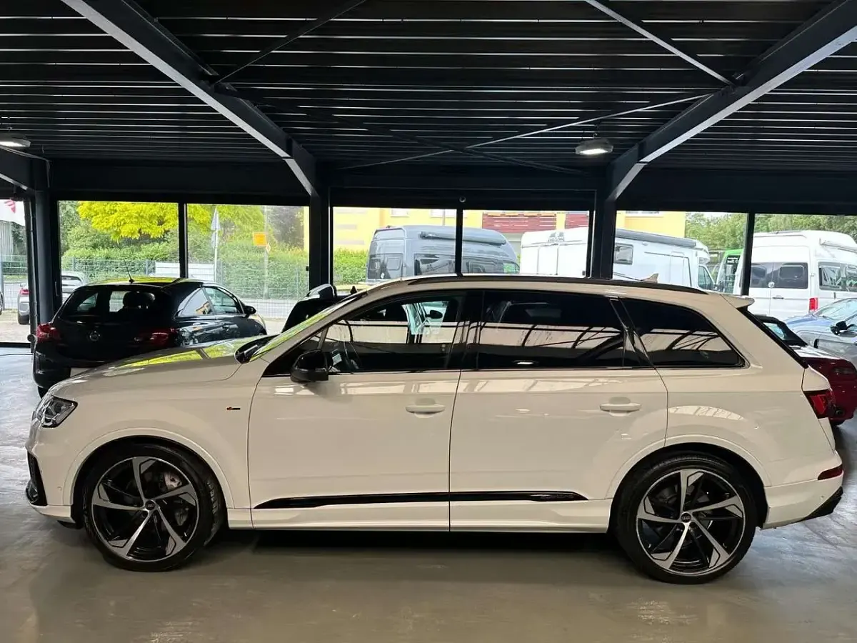 Gebraucht Audi Q7 S-Line 340 PS (250 kW) 2022 Gletscherweiß metallic SUV