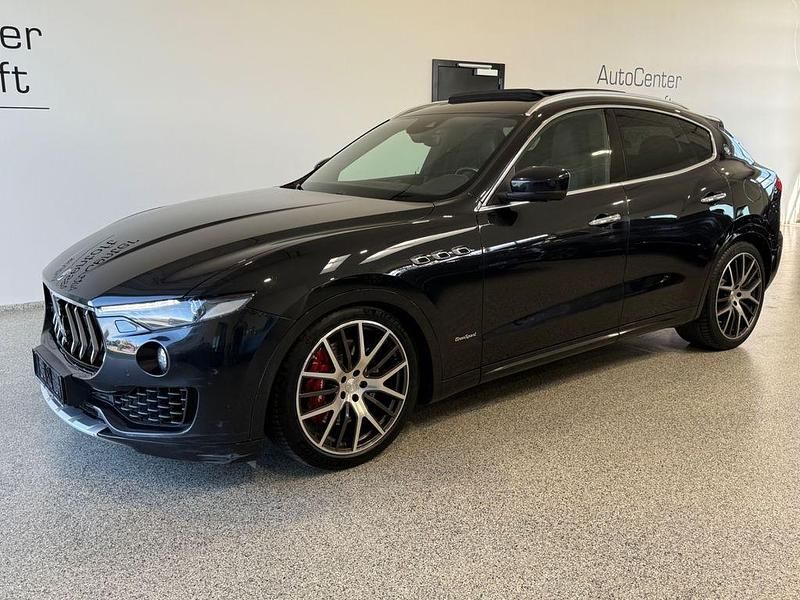 Gebraucht Maserati Levante 430 PS (316 kW) 2017 Schwarz SUV