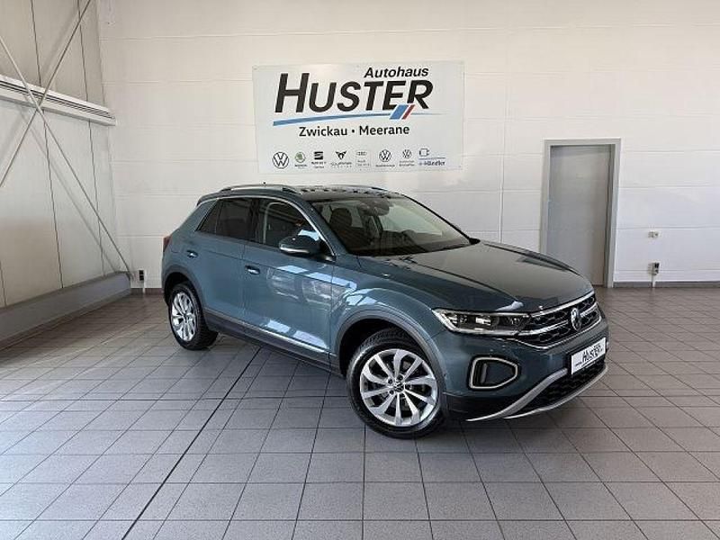 Gebraucht VW T-Roc Style 150 PS (110 kW) 2022 Petroleumblue metallic 7249 (metallic) SUV